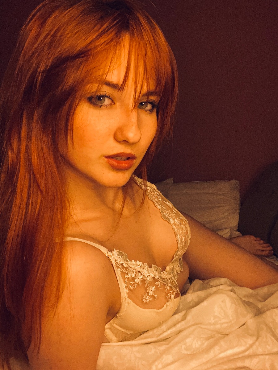 A playful frame from Nata — online in Indore