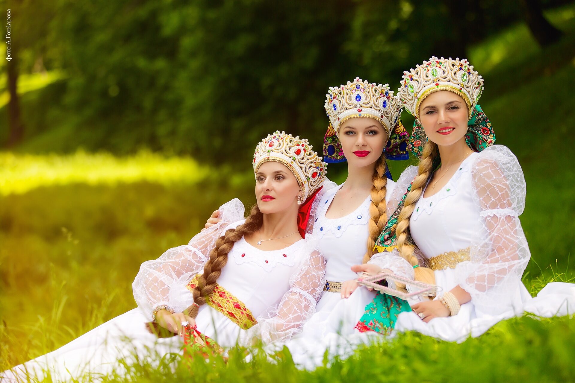 Slavic women in Indore