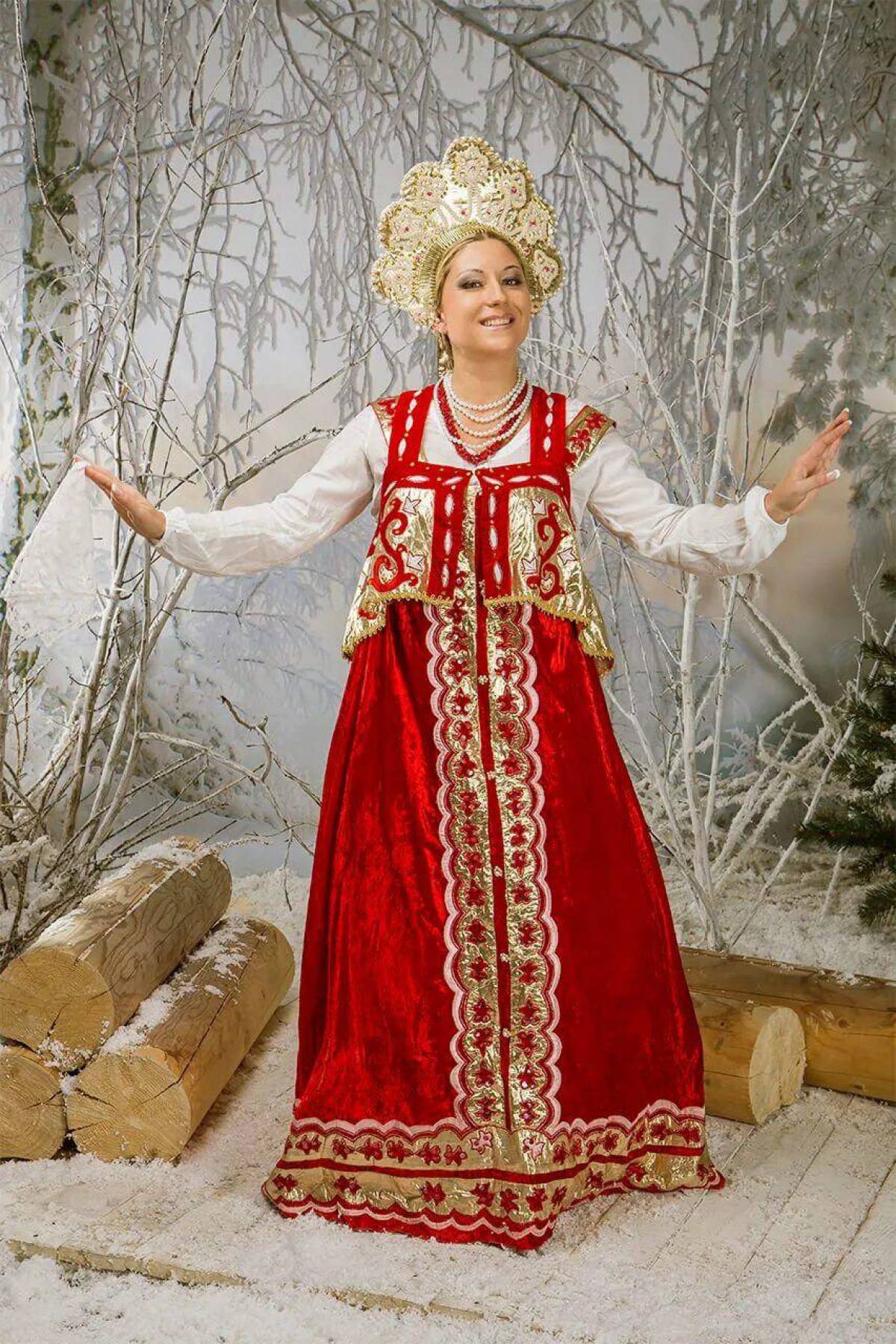 Girls in Slavic costumes in Indore